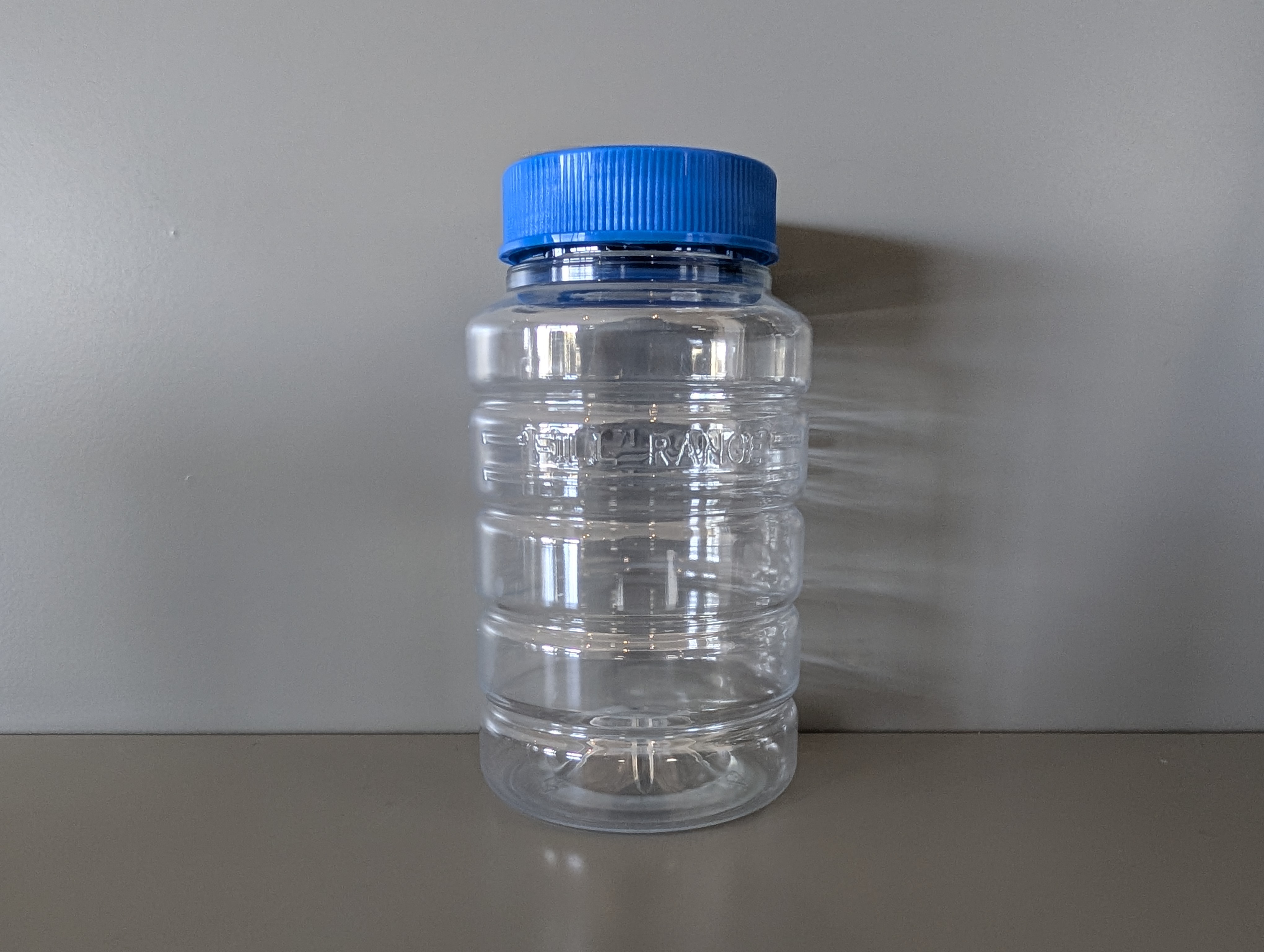 Fluid Science 4 oz Ultra-Clean Hot Process PET sample bottle