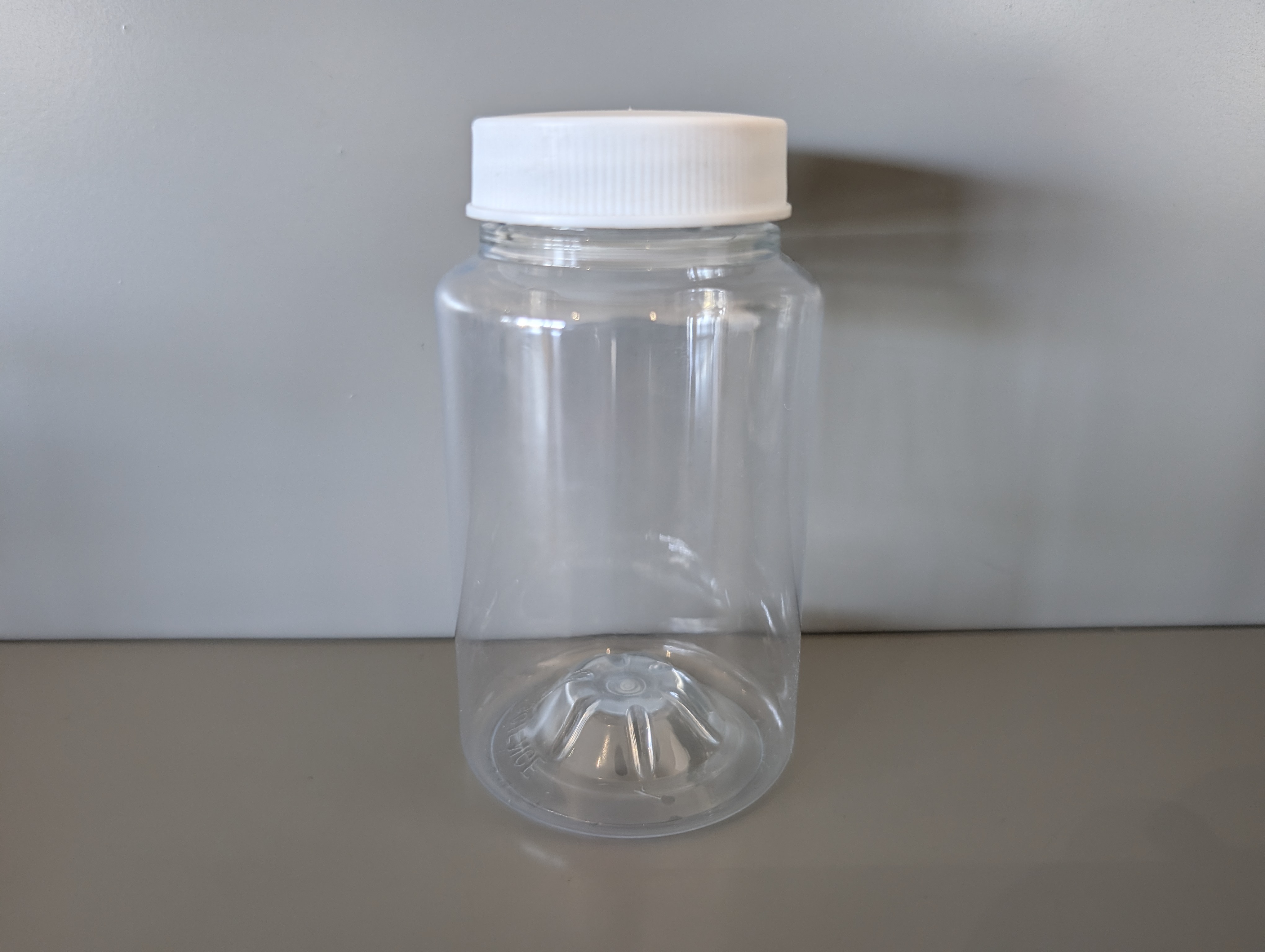Fluid Science 4 oz smooth-walled Ultra-Clean sample bottle